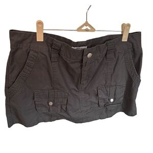 Size 13 Women's Gray Casual cargo mini skirt